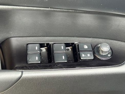 Certified 2025 MAZDA CX-5 AWD 2.5 S w/ Preferred Package image 13