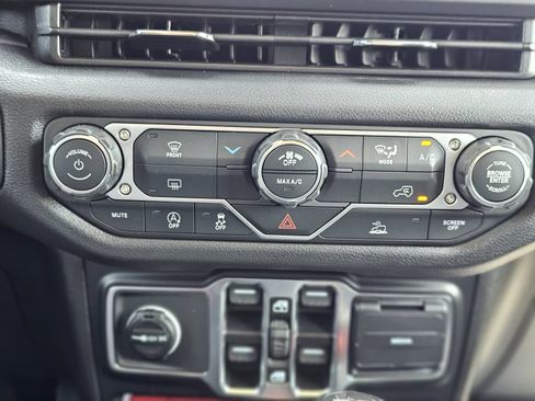 New 2026 Jeep Wrangler Unlimited Sport AWD/4WD image 13