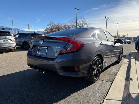Used 2019 Honda Civic Sport image 5