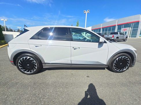 Used 2024 Hyundai Ioniq 5 Limited AWD/4WD image 2
