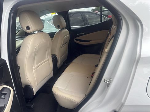 Used 2020 Buick Encore GX Select FWD image 10