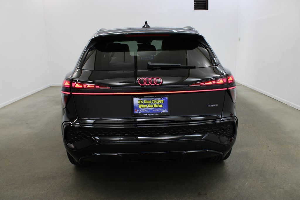New 2026 Audi Q3 quattro 2.0T AWD/4WD image 4