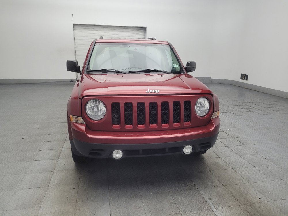 Used 2017 Jeep Patriot Latitude FWD image 14