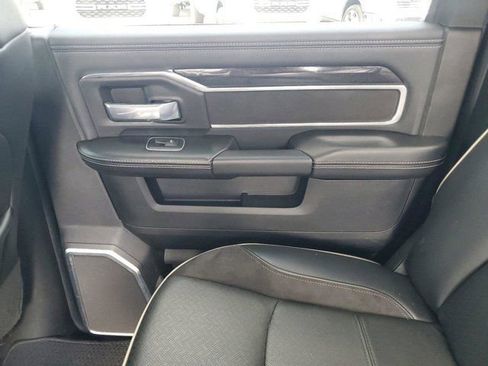 Used 2022 RAM 2500 Laramie AWD/4WD image 14