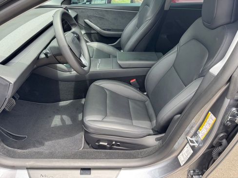 Used 2026 Tesla Model 3 AWD/4WD image 12
