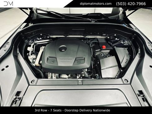 Used 2017 Volvo XC90 T6 Momentum w/ Vision Package AWD/4WD image 49