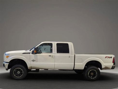 Used 2015 Ford F350 Lariat w/ Lariat Ultimate Package image 2