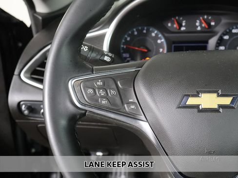 Used 2024 Chevrolet Malibu RS FWD image 3