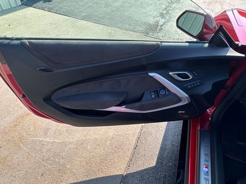 Used 2019 Chevrolet Camaro ZL1 image 8