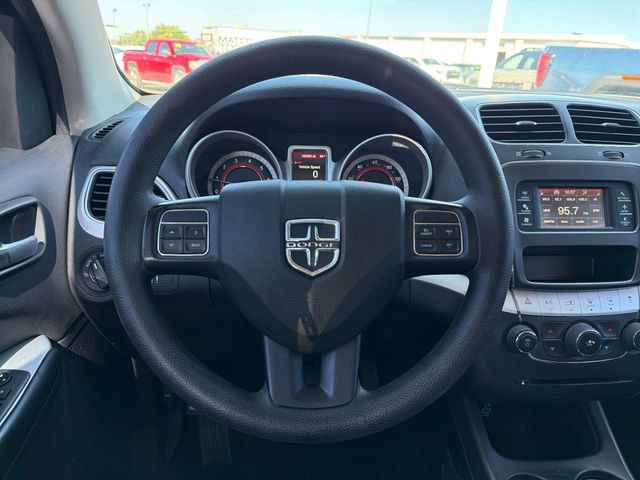 Used 2018 Dodge Journey SE w/ Blacktop Package FWD image 10
