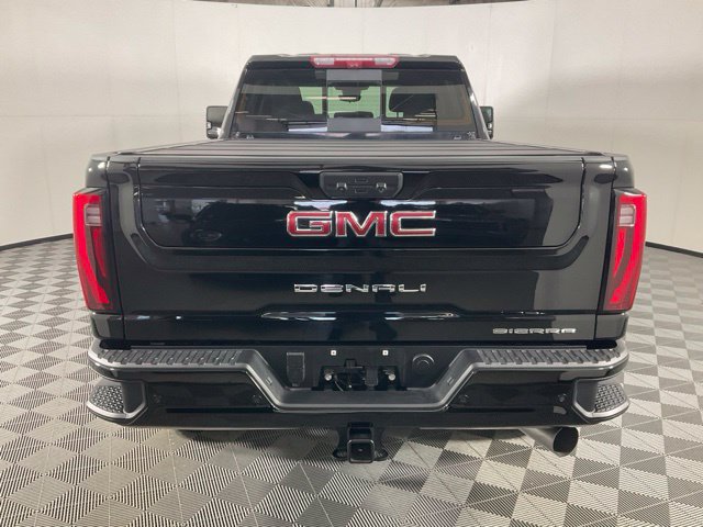 Used 2025 GMC Sierra 2500 Denali w/ Denali Reserve Package AWD/4WD image 5