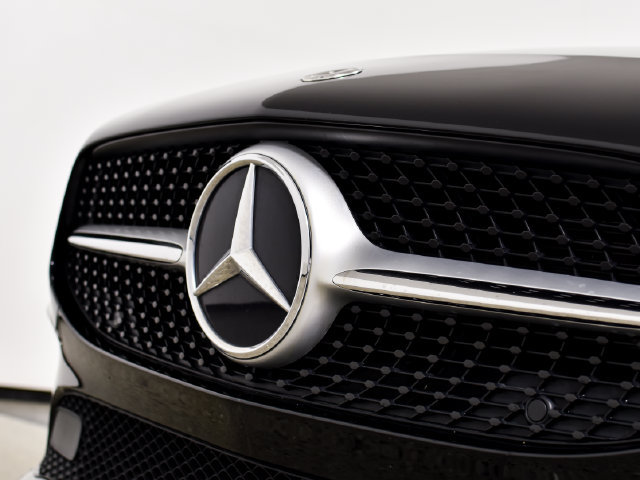 Certified 2023 Mercedes-Benz CLA 250 4MATIC w/ Premium Package image 7