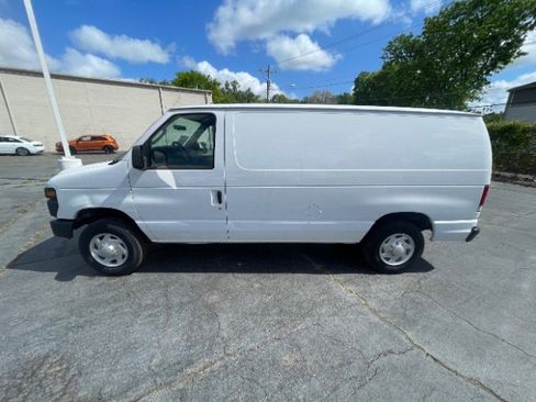 Used 2013 Ford E-150 and Econoline 150 w/ PWR Group RWD image 2