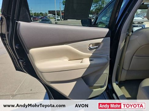 Used 2015 Nissan Murano Platinum w/ Platinum Technology Package AWD/4WD image 32