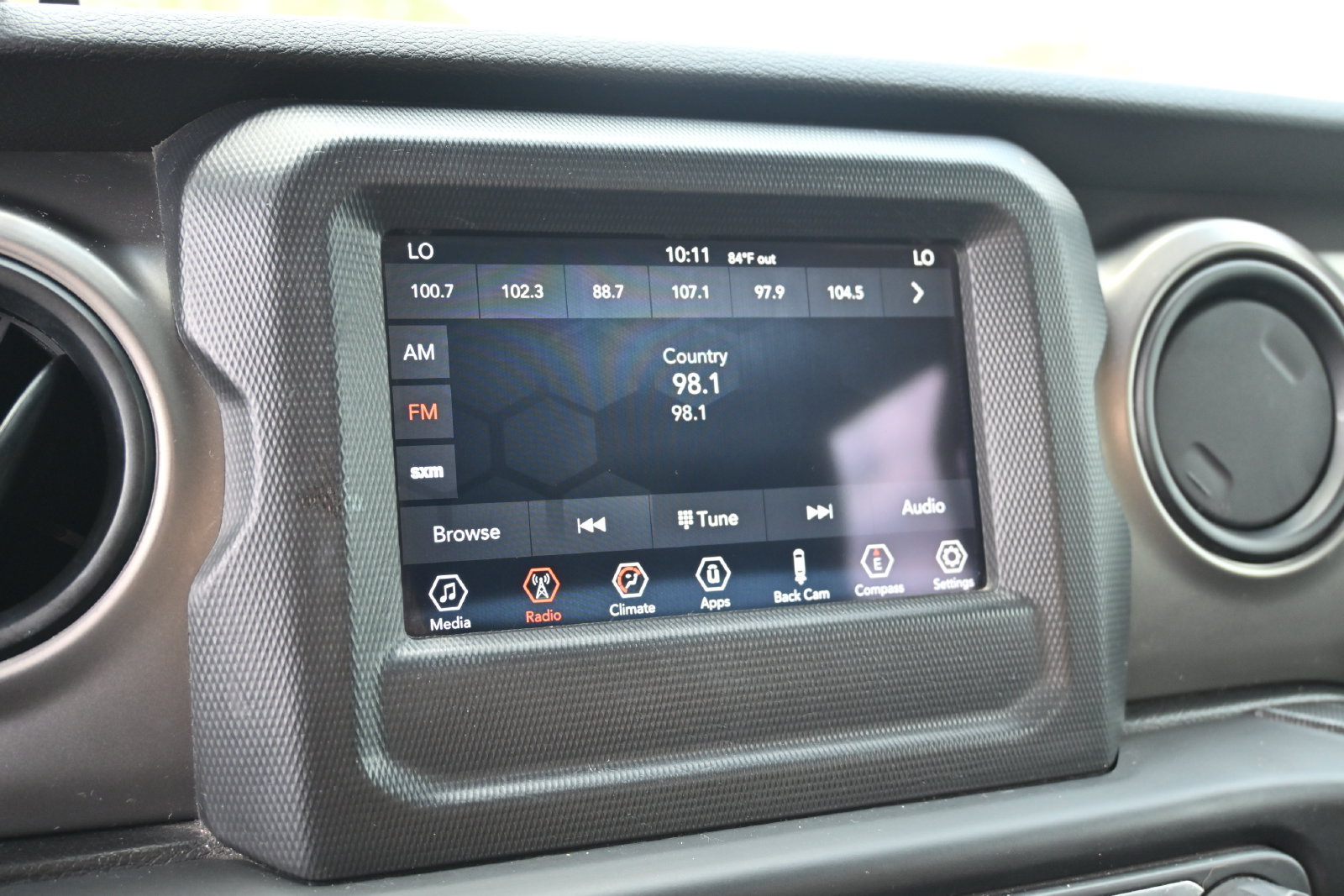 Used 2019 Jeep Wrangler Unlimited Sport S AWD/4WD image 12