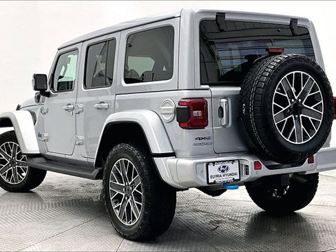 Used 2024 Jeep Wrangler High Altitude image 12