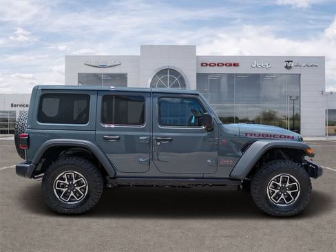 Certified 2026 Jeep Wrangler Unlimited Rubicon AWD/4WD image 2