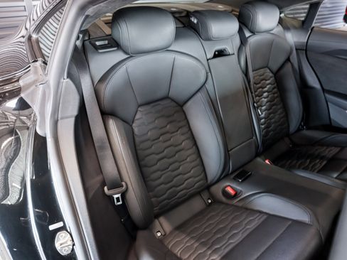 Used 2022 Audi RS e-tron GT w/ Carbon Performance Package image 10