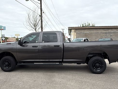 New 2026 RAM 2500 Tradesman AWD/4WD image 8