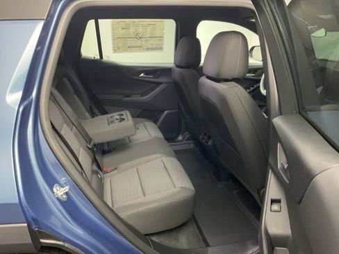 New 2026 Chevrolet Equinox LT w/ LPO, Floor Liner Package image 26