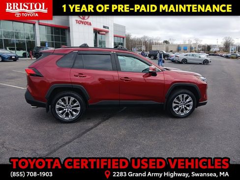 Certified 2023 Toyota RAV4 XLE Premium image 8