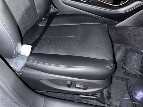 Used 2022 INFINITI Q50 Sensory image 15