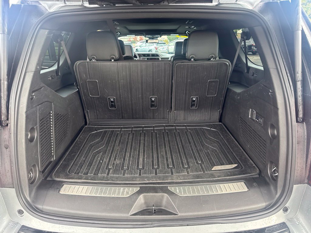 Used 2024 GMC Yukon XL Denali w/ LPO, Floor Liner Package AWD/4WD image 13