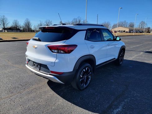 Used 2021 Chevrolet TrailBlazer LT w/ Convenience Package image 12