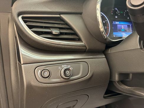Used 2020 Buick Encore Preferred AWD/4WD image 21