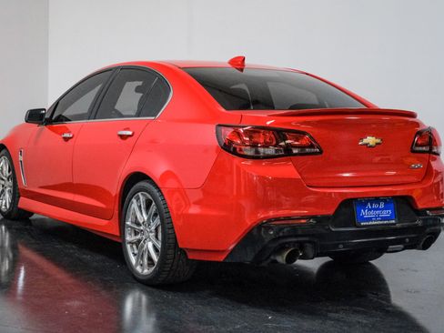 Used 2015 Chevrolet SS image 12