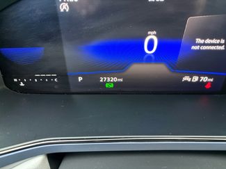 Certified 2023 Volkswagen Taos SE video 2