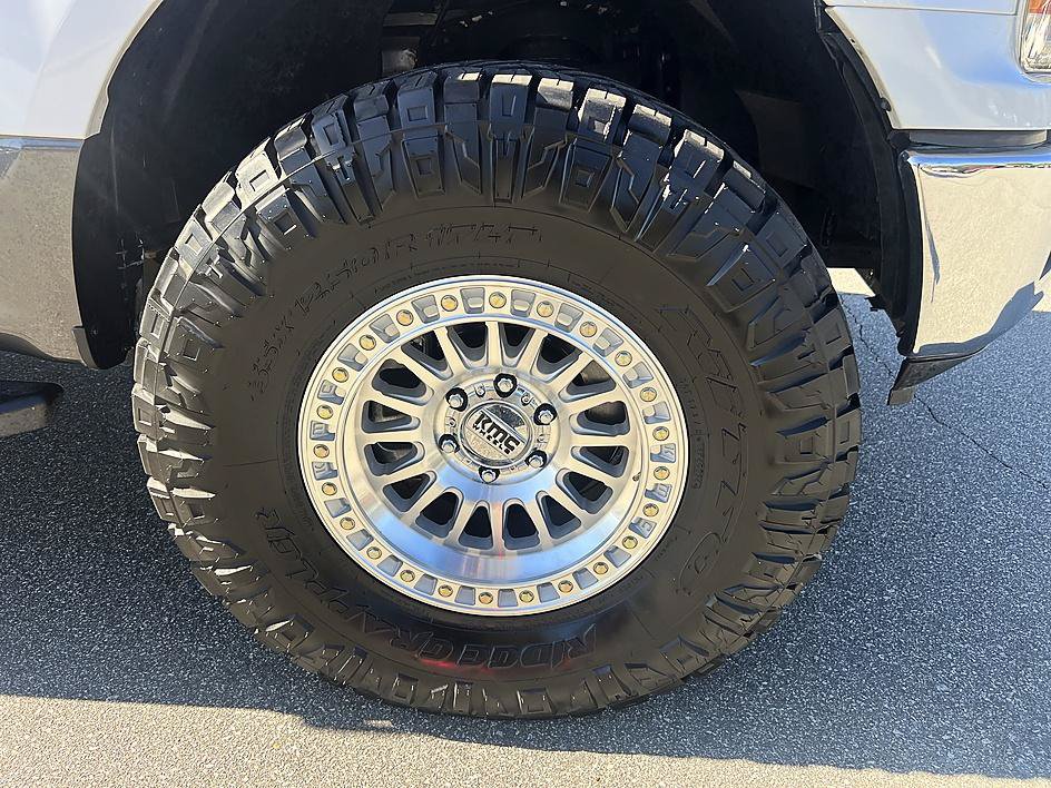 Used 2019 Ford F150 XLT w/ Equipment Group 302A Luxury AWD/4WD image 12