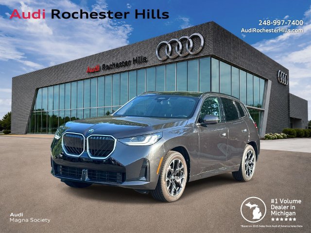 Used 2025 BMW X3 xDrive30i AWD/4WD image 1