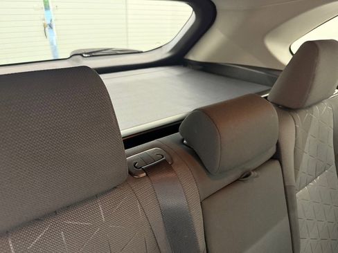 Used 2020 Toyota RAV4 XLE w/ Convenience Package image 24