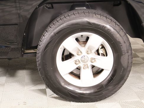 Used 2020 RAM 1500 Tradesman w/ Chrome Plus Package RWD image 16