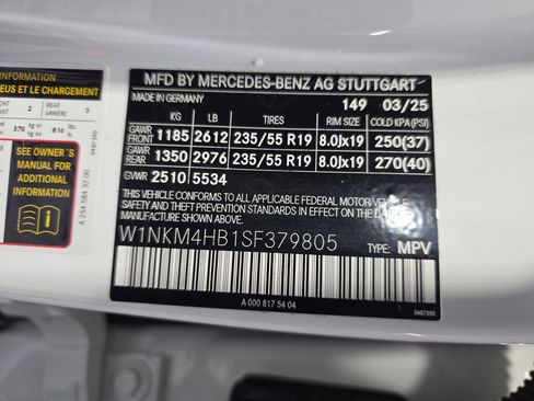 Certified 2025 Mercedes-Benz GLC 300 4MATIC image 34