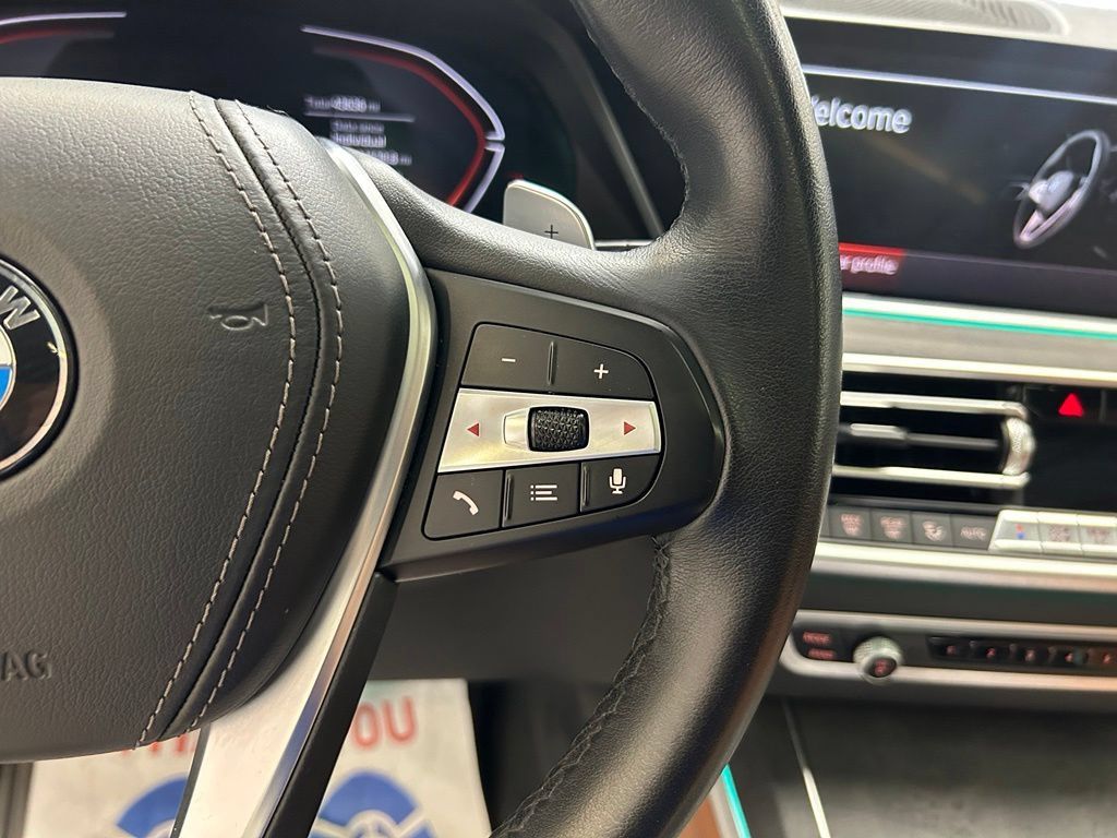 Used 2022 BMW X5 xDrive40i w/ Premium Package AWD/4WD image 23