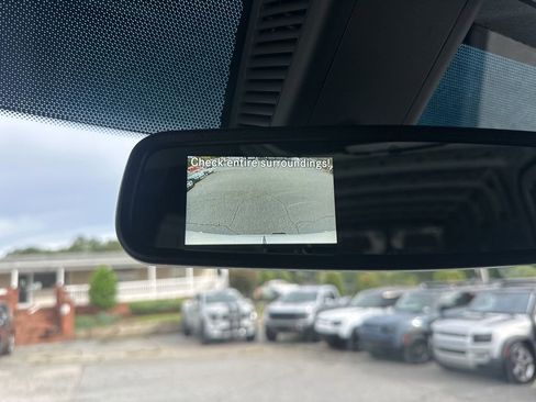 Used 2025 Mercedes-Benz Sprinter 2500 image 16