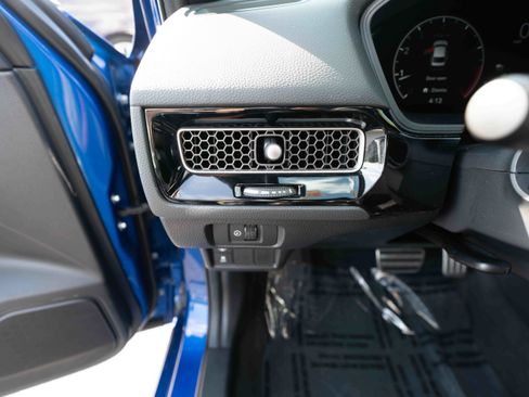Certified 2024 Honda Civic Sport image 11