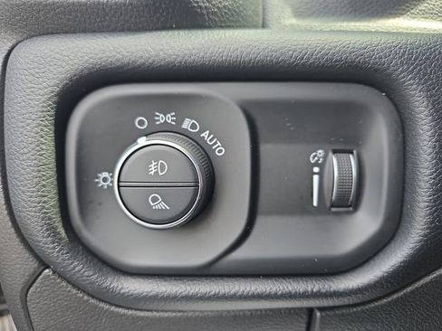 Used 2021 RAM 1500 Big Horn image 27