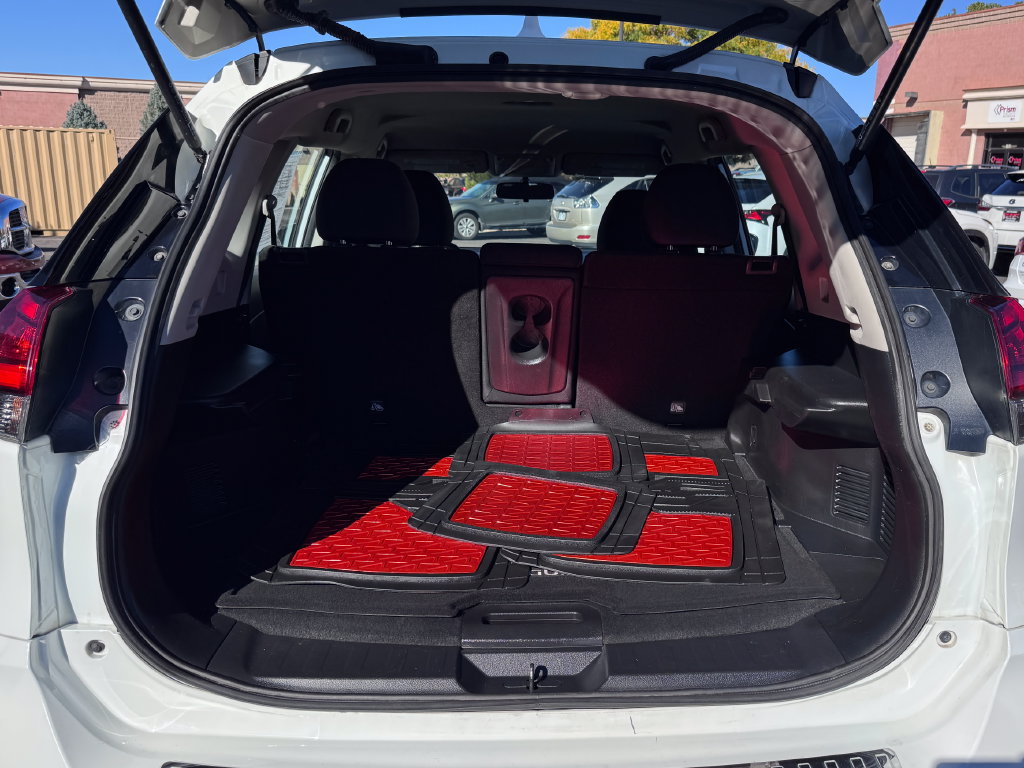 Used 2017 Nissan Rogue S AWD/4WD image 11