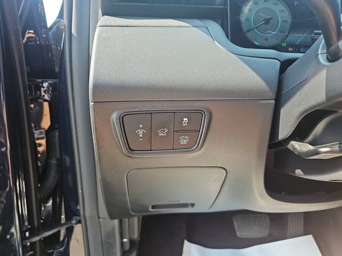 Certified 2024 Hyundai Tucson Limited AWD/4WD image 23