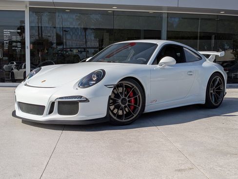 Certified 2015 Porsche 911 GT3 image 1