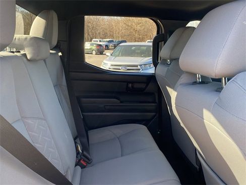 Used 2025 Toyota Tacoma SR5 image 13