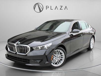 Certified 2025 BMW 530i xDrive w/ Premium Package