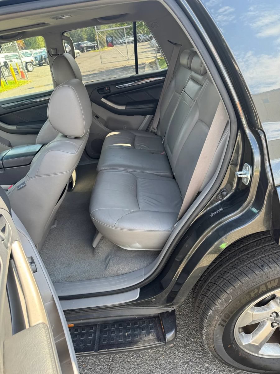 Used 2007 Toyota 4Runner Limited AWD/4WD image 45