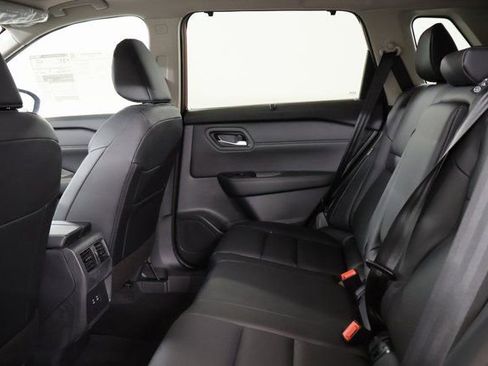 New 2026 Nissan Rogue SV w/ SV Premium Package image 28