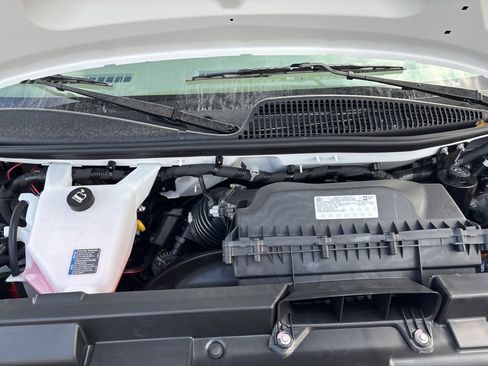 New 2025 Chevrolet Express 2500 w/ Driver Convenience Package RWD image 31