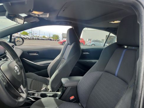 Used 2020 Toyota Corolla SE w/ SE Premium Package FWD image 16