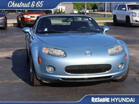 Used 2008 MAZDA MX-5 Miata RWD image 3